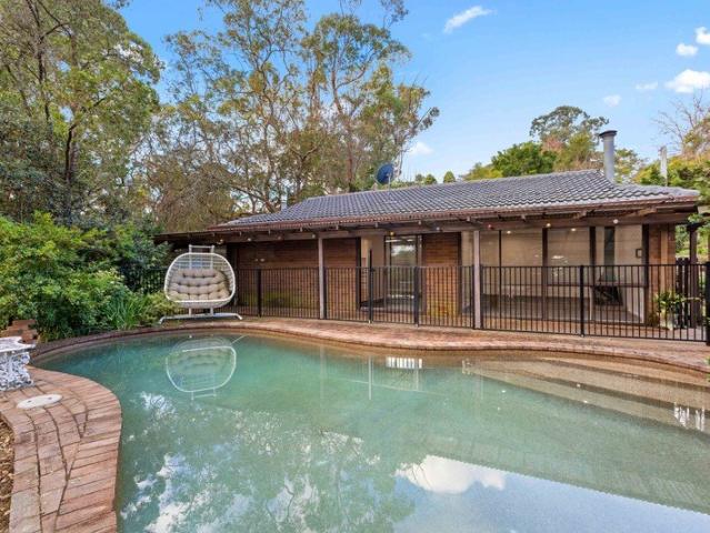 Renovated Family Retreat with Pool & Bushland Views