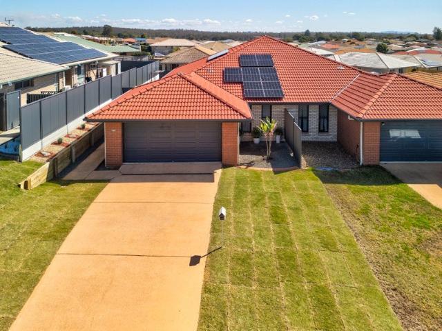 Renovated Family Sized Duplex in Lowood