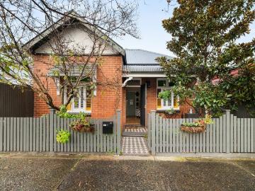 Renovated Federation Home in the Heart of Lilyfield