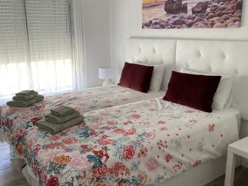 Renovated flat in Alvor