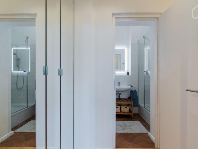 Renovated flat near Markthalle 9 / U Bahnhof Görlitzer Bahnhof, Berlin Amsterdam Apartments for Rent