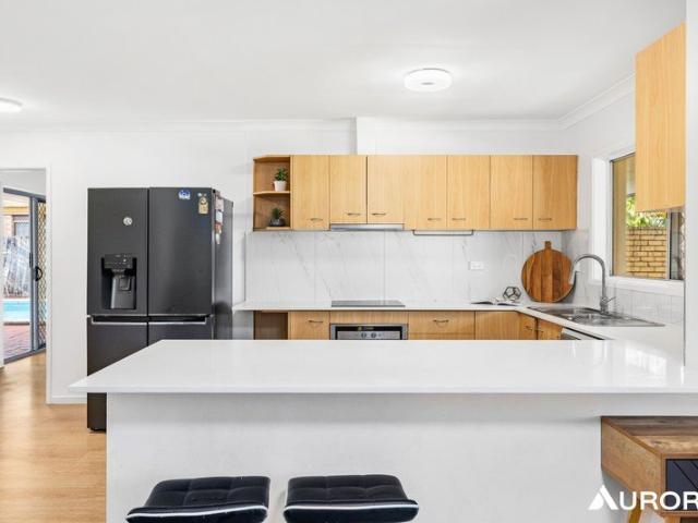 RENOVATED, FLEXIBLE FAMILY LIVING IN CONVENIENT LOCATION
