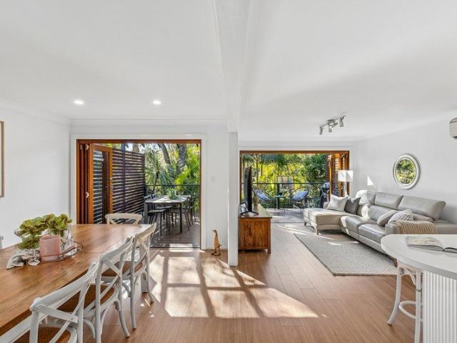 Renovated freestanding home with scenic lush outlooks