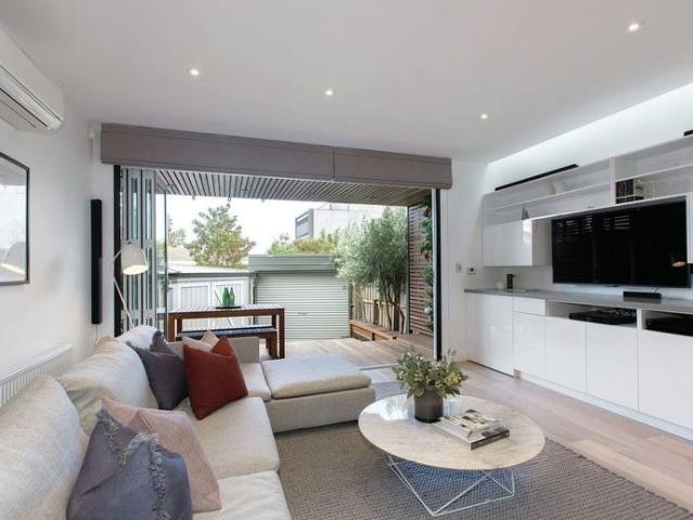 Renovated freestanding 1890s Victorian residence