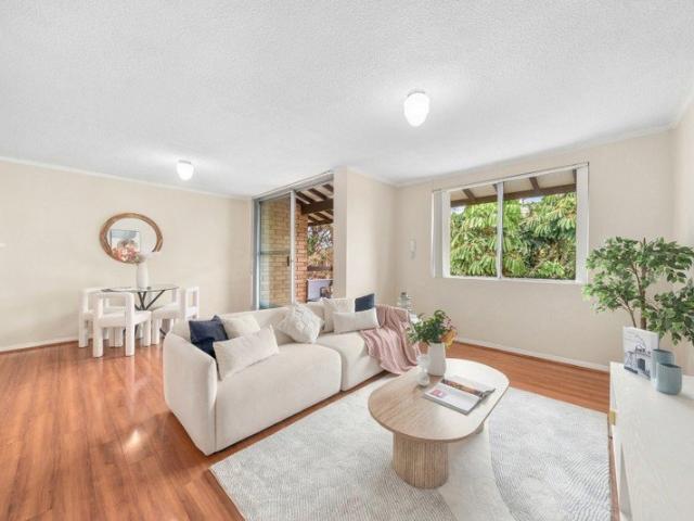 Renovated Full Brick Two Bedroom Apartment with Lock Up Garage