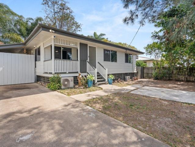 Reduced For Immediate Sale Renovated, Furnished & Ready to Move In