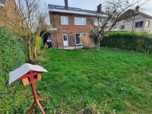 Renovated House 4 bedrooms, Garden, Terrace, Garage