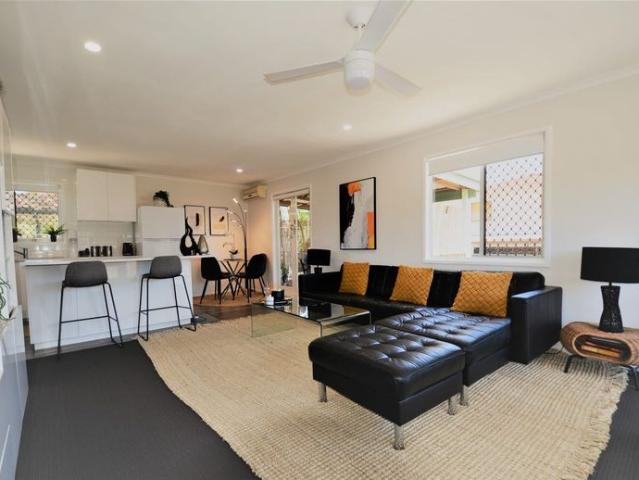 Renovated Home with Air Conditioning, Pool & Entertaining Deck
