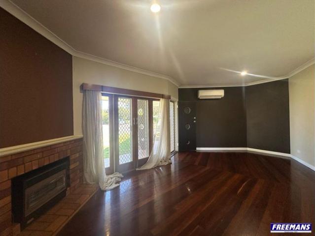 RENOVATED HOME WITH THE VIEWS TO THE BUNYA MOUNTAINS