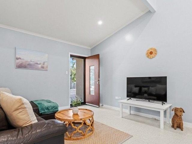 Renovated Home close to the beach