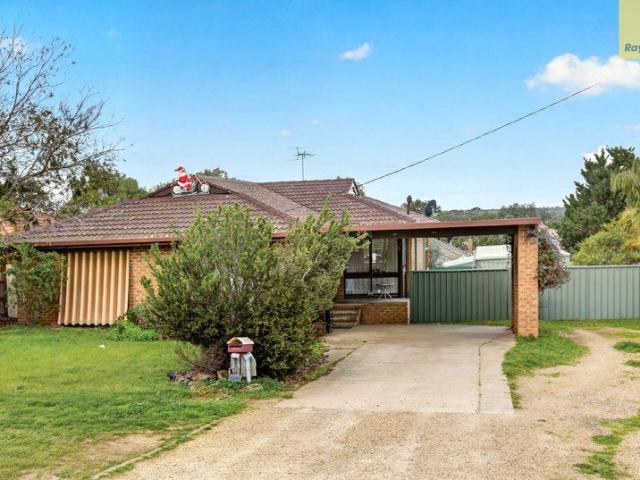 RENOVATED HOME, HUGE BLOCK, SIDE ACCESS