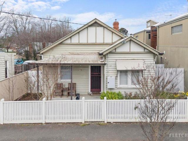 Renovated Home in the Heart of Golden Point With Ensuite