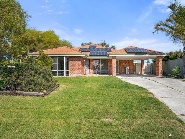 Renovated home in a quiet Port Kennedy location