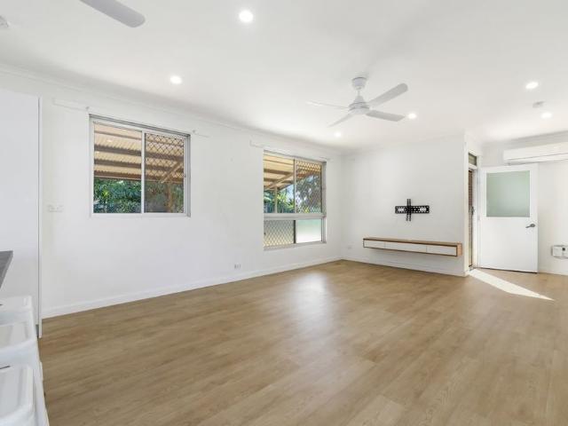 RENOVATED HOME IN MALAK!