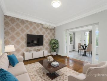 Flexible Family Living with Self Contained Flat