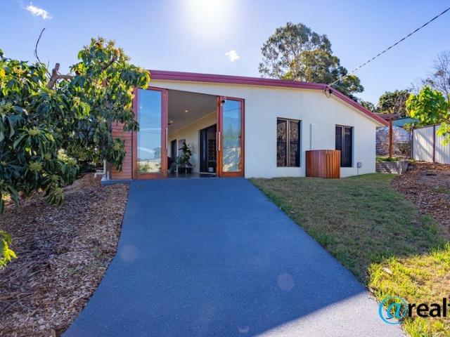 Renovated Home, Mountain Views, Quiet Cul De Sac, Big Shed, Entertaining Areas