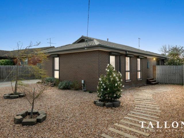 Renovated home near foreshore with garage/shed