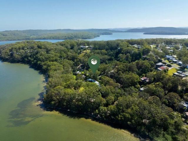 Lakeside Living with Space, Privacy & Style