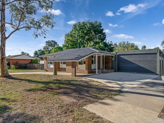 Renovated Investment Gem with Lease to 2026 910 Pemberton St, West Albury