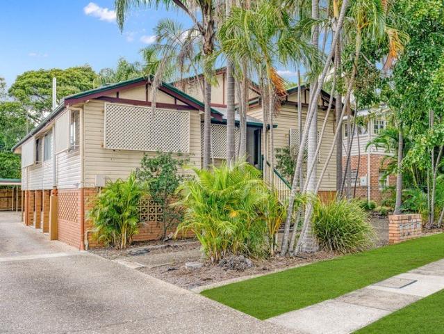 RENOVATED INNER CITY OPPORTUNITY WITH EXCEPTIONAL RETURNS