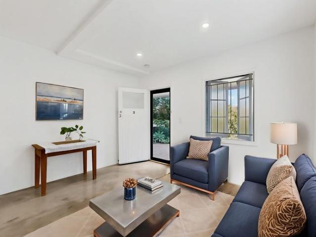 Renovated One Bedroom Apartment in the Heart of Paddington