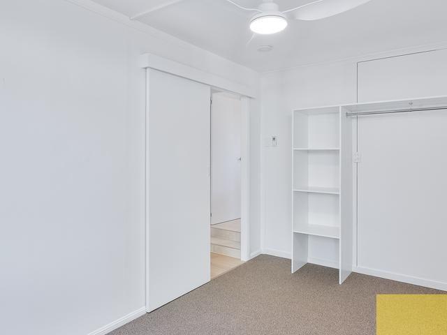 Renovated One Bedroom Flat in Convenient Southport Location