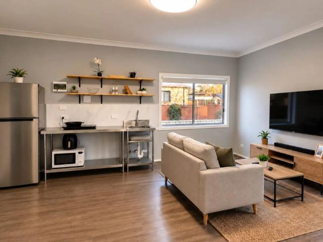 Renovated One Bedroom Home in a Convenient Riverwood Location