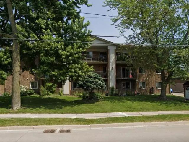 Renovated | One Bedroom | Mature Living Building — 302 1 Bedroom