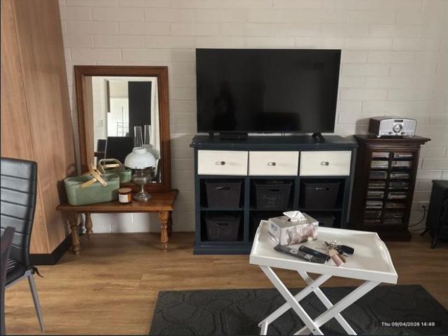Renovated One Bedroom Unit