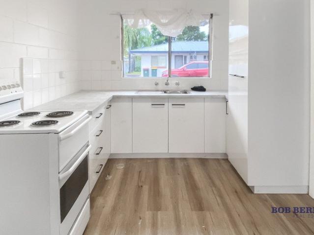 Renovated One Bedroom Unit in Central Location