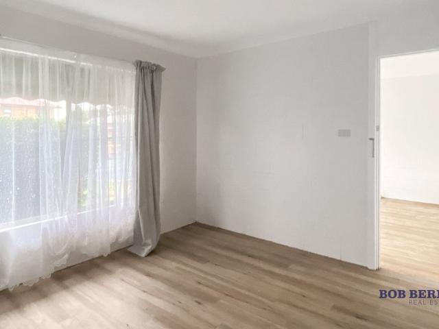 Renovated One Bedroom Unit in Central Location