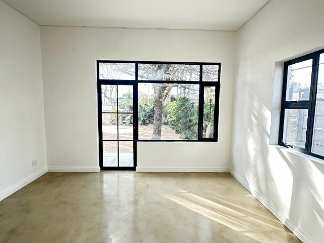 Renovated Office Space to Let in Rondebosch East