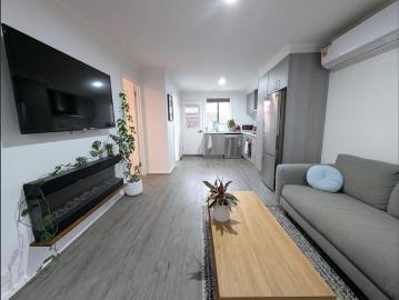 Renovated, low maintenance and excellent location