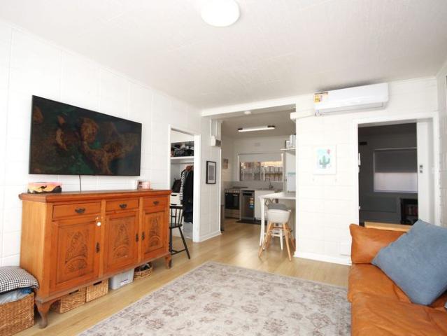 Renovated low maintenance living