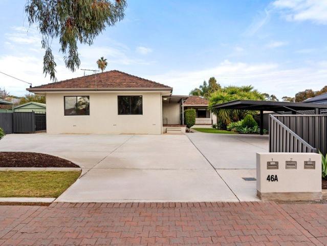Renovated, Low Maintenance Living in a Convenient St Marys Location