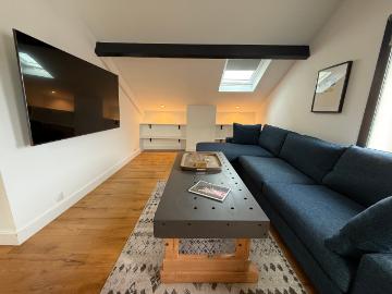Renovated loft apartment near La Defense