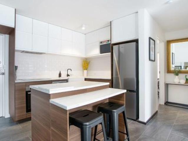 Renovated Living in Vic Park