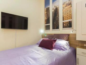 Renovated modern studio with AC in the city center of Madrid