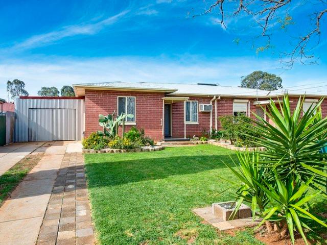 Renovated Maisonette on Leafy 429m2 Garden Allotment!