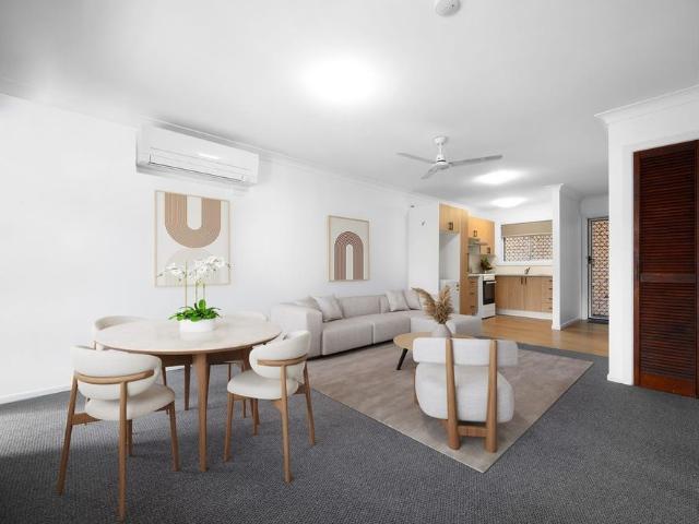 Renovated Southport Apartment in Convenient CBD Location