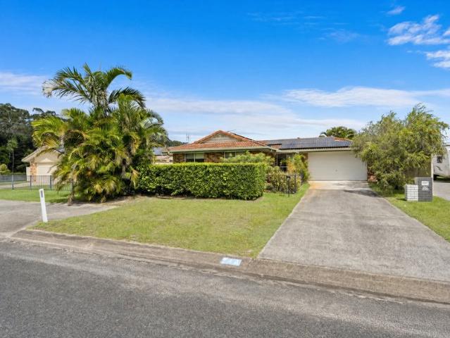 Renovated single level brick home, walk to the Clarence