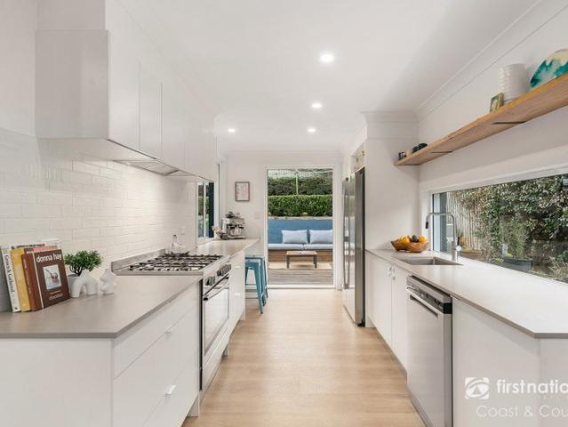 Renovated Single Level Cottage
