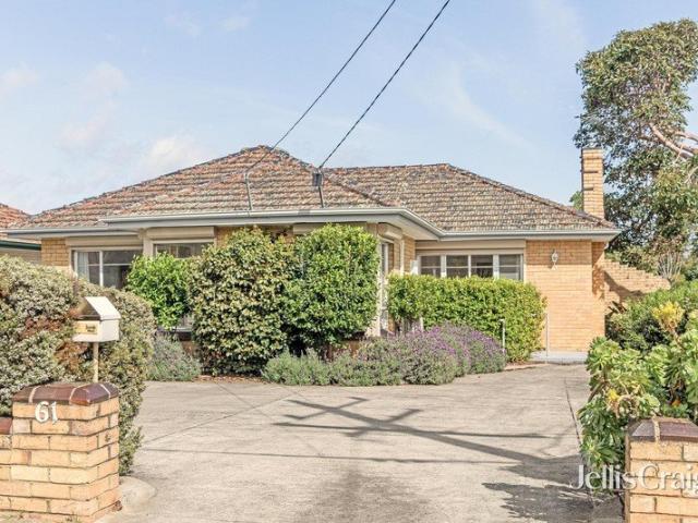 Renovated Single Level Living with Five Car Parking