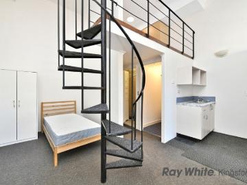 Renovated Spacious Living in the Heart of Ultimo