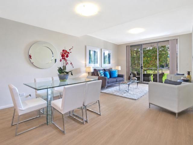 Renovated spacious single level apartment in resort complex with floorboards