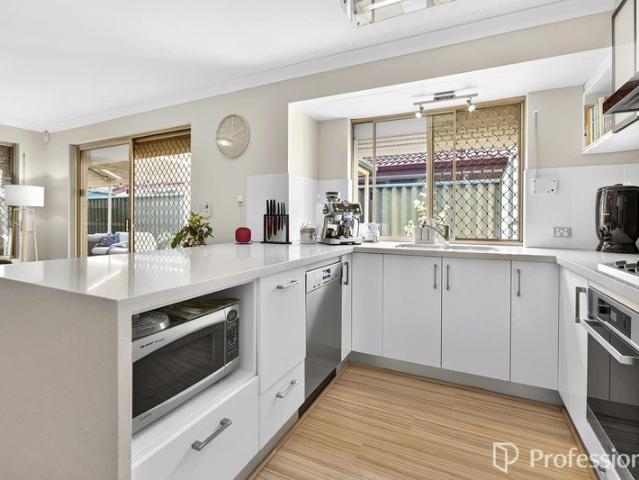 RENOVATED, SPACIOUS & READY TO ENJOY!