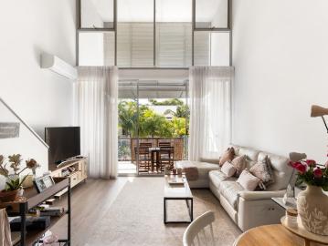 Renovated split level Apartment at rear of building