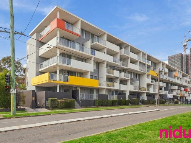 Renovated Split Level Apartment with 2 Bedrooms, 2.5 Bathrooms, Two Balconies & Secure Parking