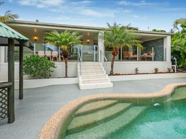 Renovated Split Level Entertainer with Pool & Side Access