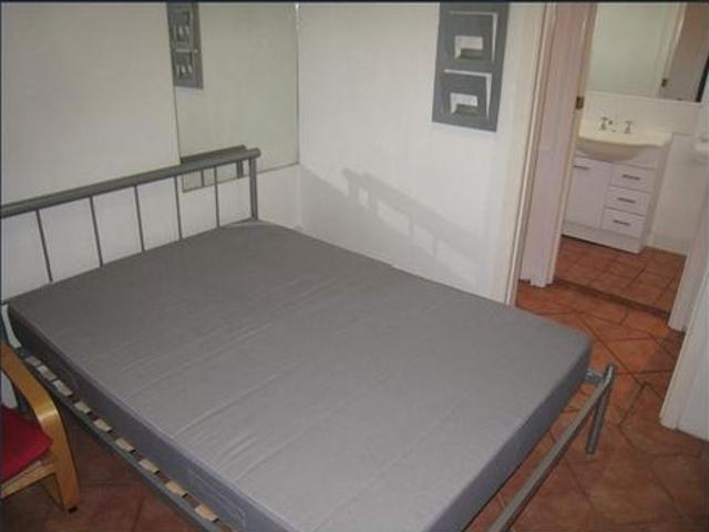 Renovated Studio Apartment – Prime Paddington Location